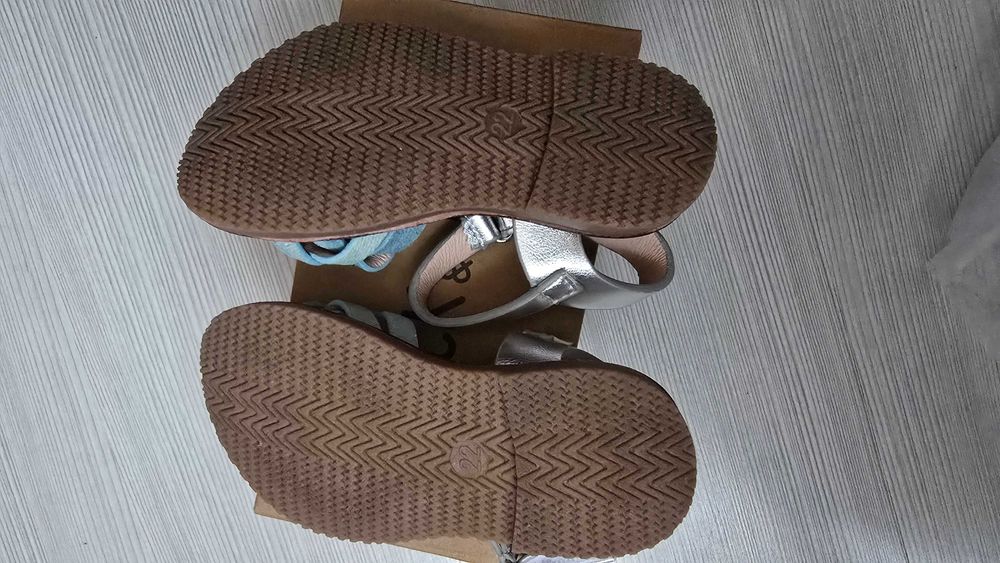 Детски сандали за момичета