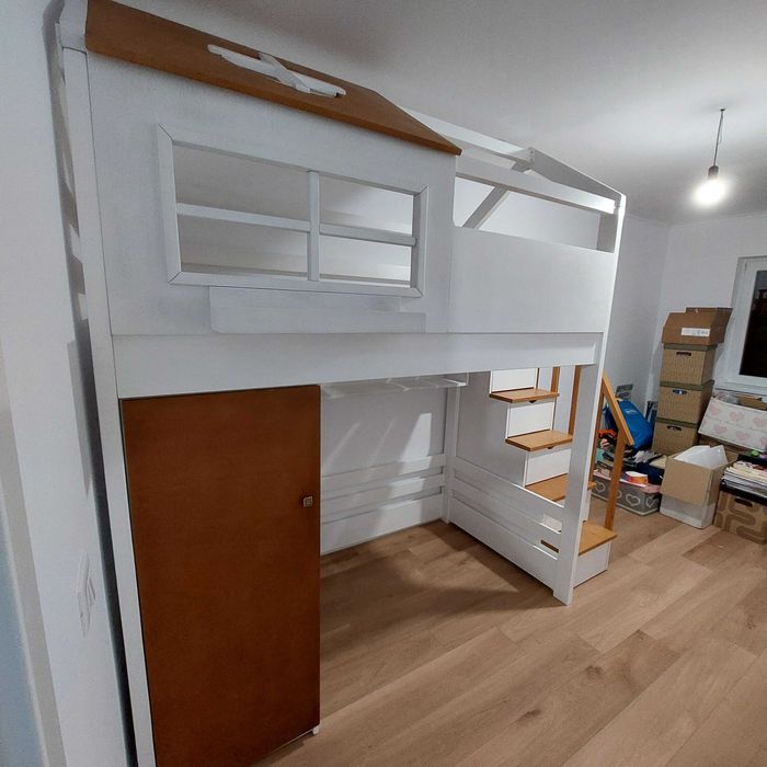 Pat etajat cu spatiu de joaca sau birou.Cod 1010