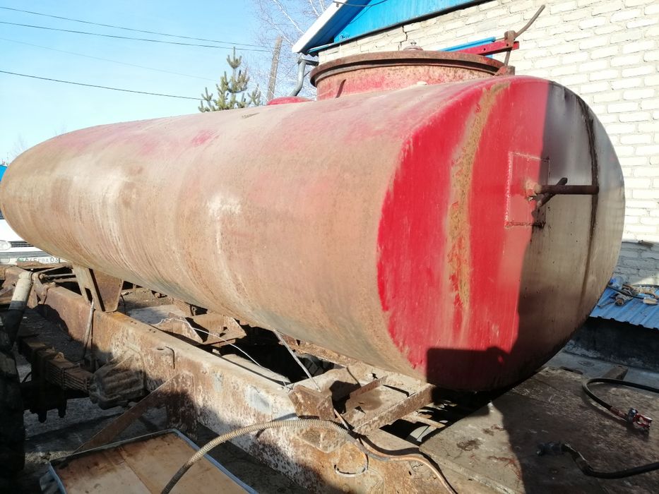 Ёмкость бочка 2 куб