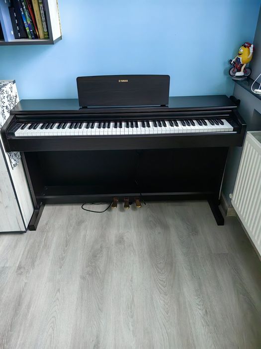 Дигитално пиано Yamaha YDP-144R Arius