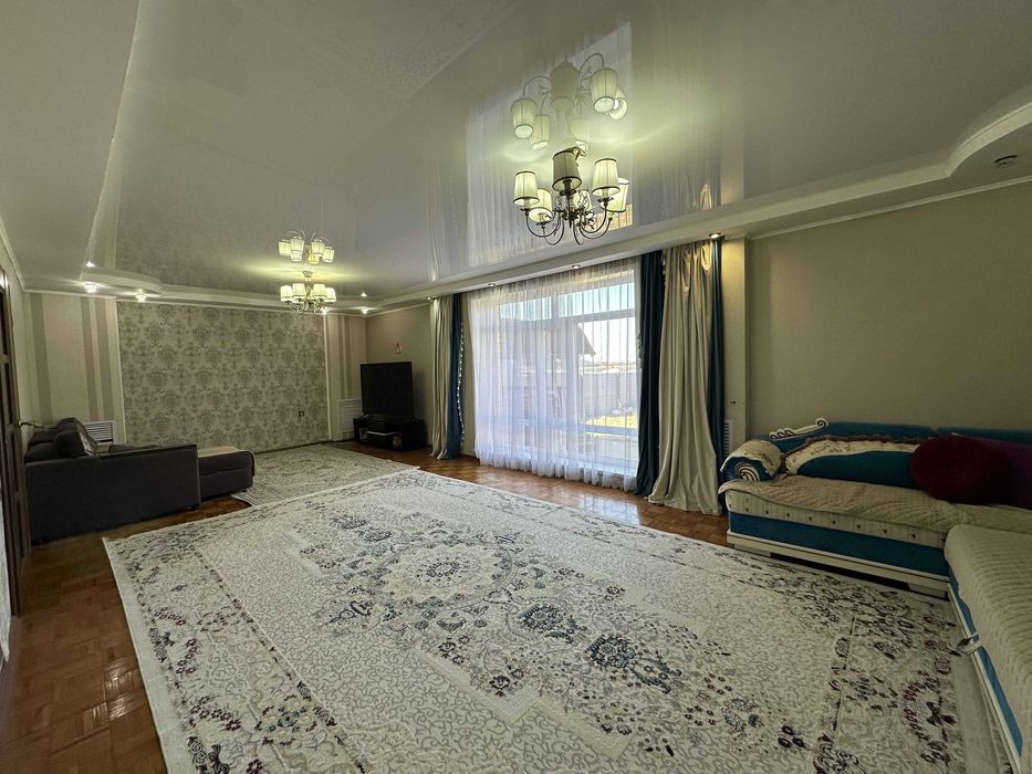 Продам коттедж в Заречном