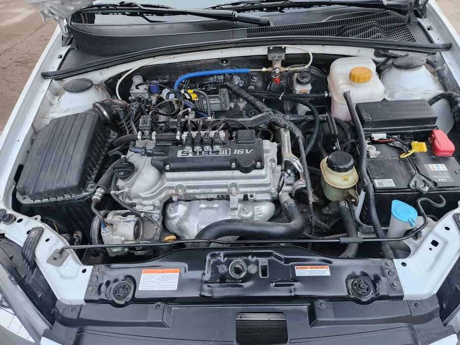 Gentra avtomashinasi sotiladi