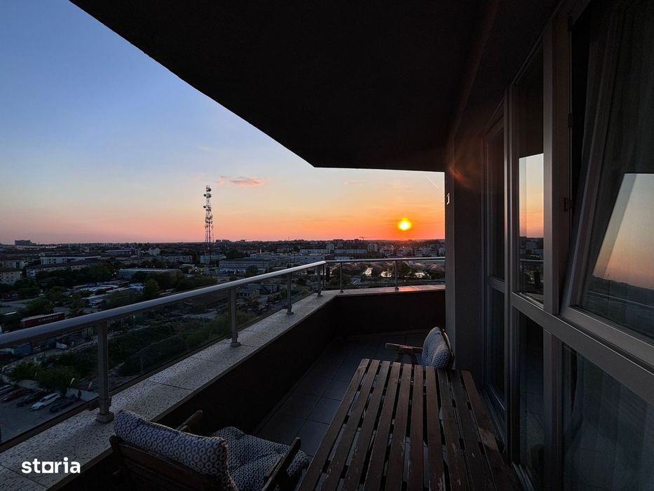 ADORA FOREST: 2 camere + birou, vedere panoramică, parcare inclusă