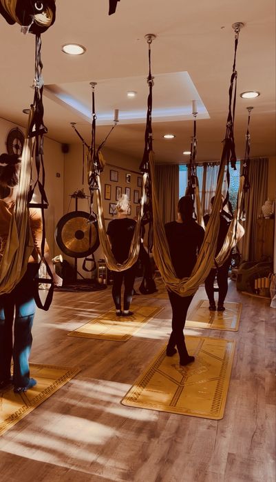 Курс по Въздушна йога