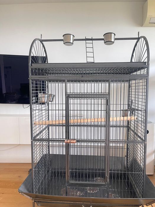 Клетка за два папагала