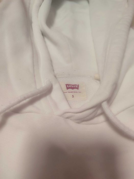 Суичър худи Levi's и две блузи