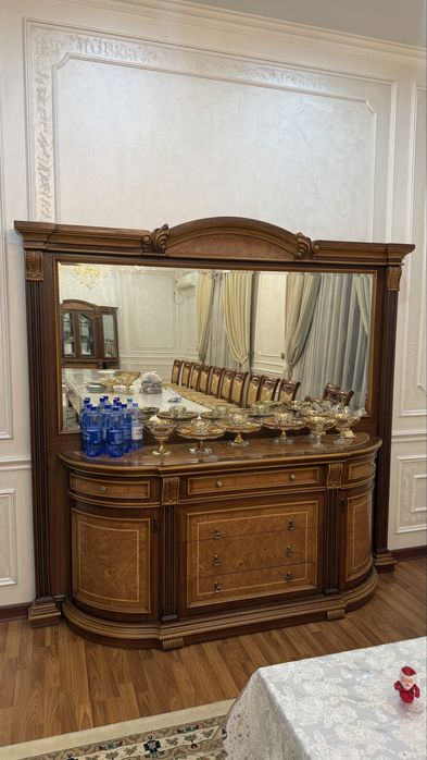 Мебель в зал ( стенка)