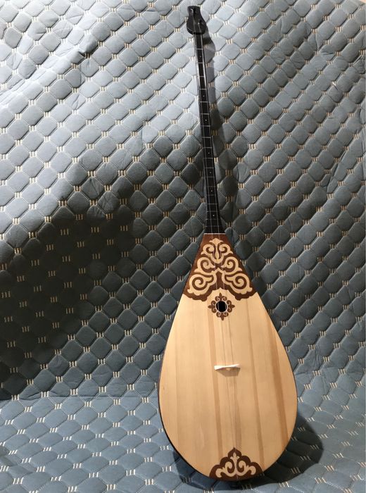 Домбыра шеберханасы