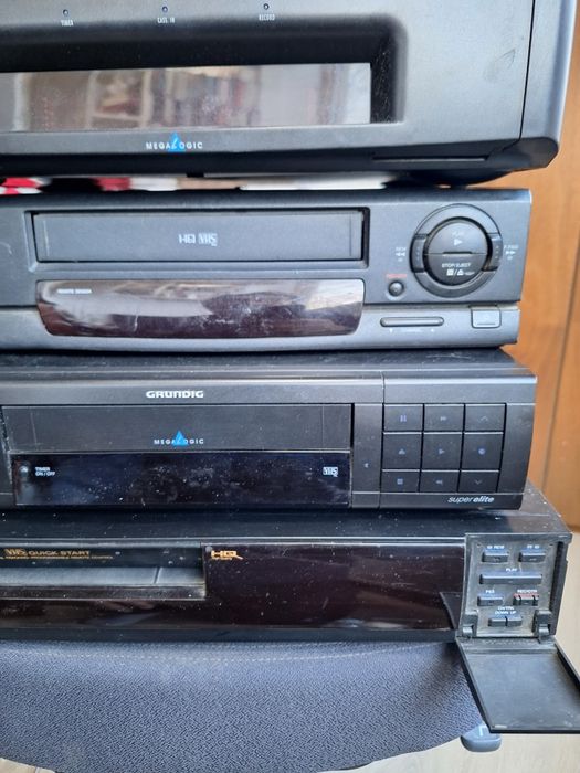 Video VHS 6 capete toshiba,grundig,tevion,universum ,tvp