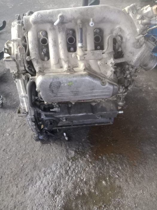 Продам мотор на Ниссан Цефиро требует не большой ремонт