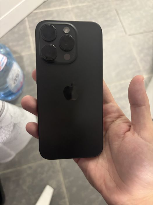 Продам iphone 15 pro