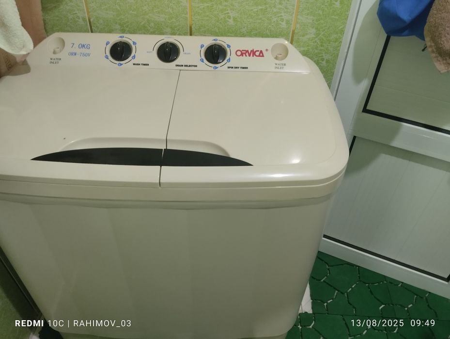 Kir yuvish mashinasi sotiladi