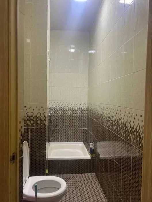 Продаётся 1-комнатная квартира (26 м²) на цокольном, Юнусабад рынок !