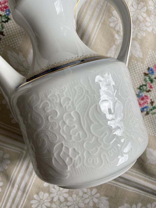 Порцеланов чайник / различни видове