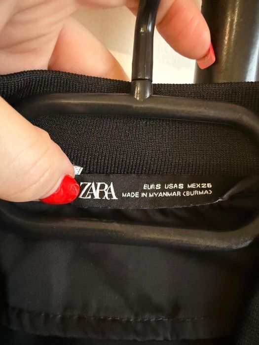 Женско късо бомбър яке ZARA