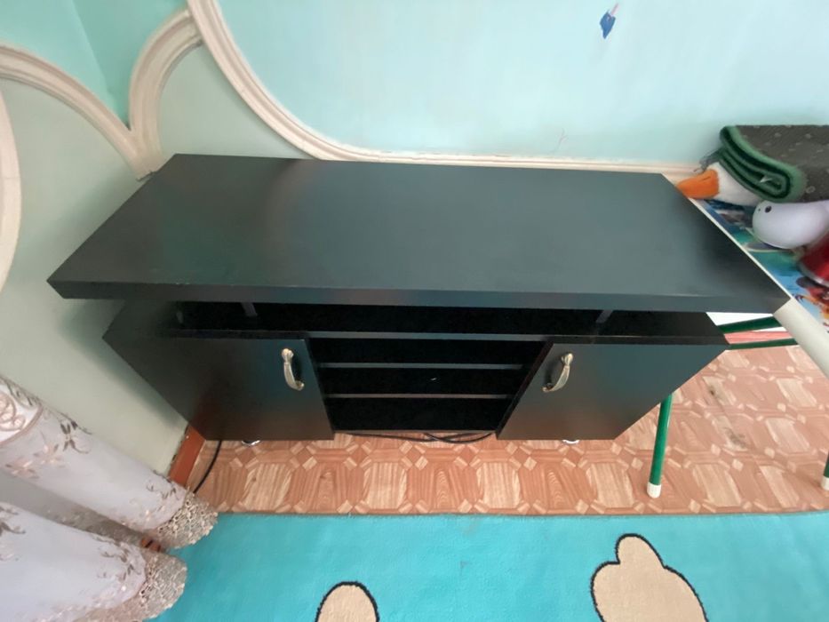 Тумба под телевизор