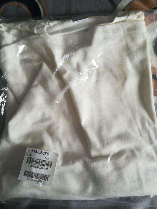 Tricou bershka nou
