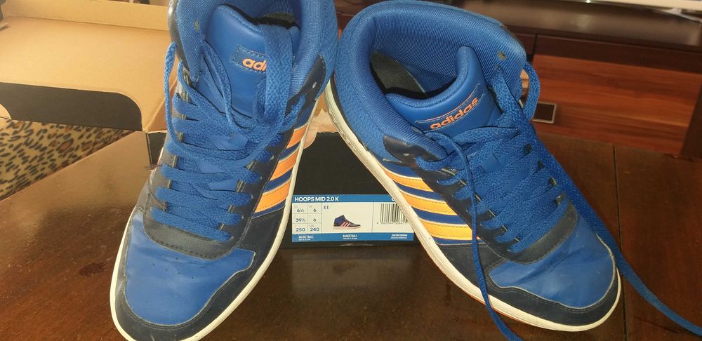 Маратонки Адидас