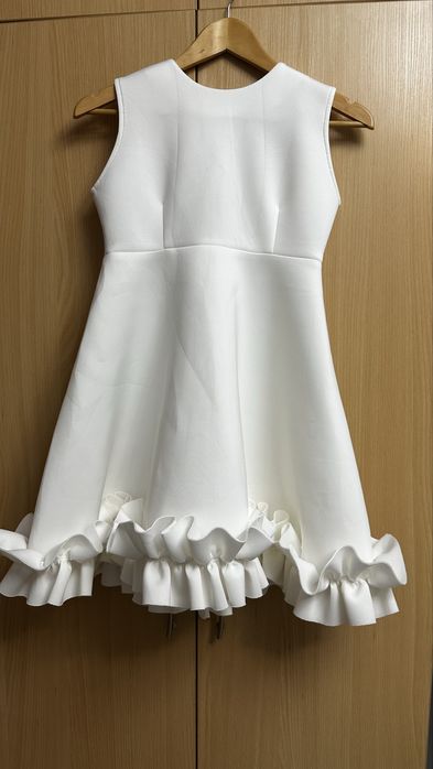 Продам платье нарядное