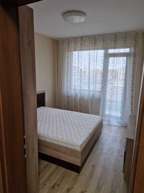 Двустаен апартамент под наем Младост 4