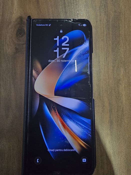Vand Samsung Galaxy Z Fold 4 256gb 12gb ram  Impecabil