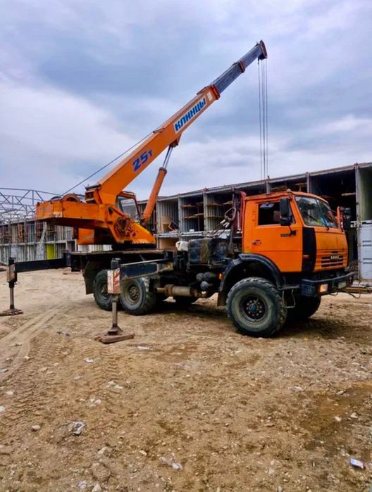 Услуги аренда автокрана 25 тонн от 100 тысяч смена