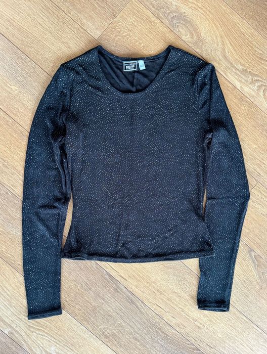 Пуловери и блузи