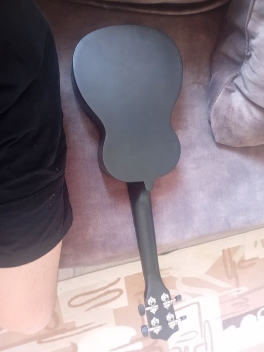 Продажа укулеле 8 к