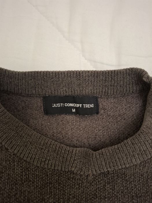 Продаётся свитер мужской, состояние хорошее,  теплый