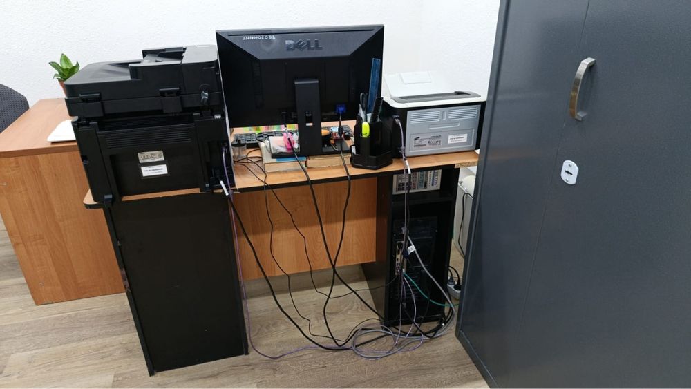 Столы однотумбовые