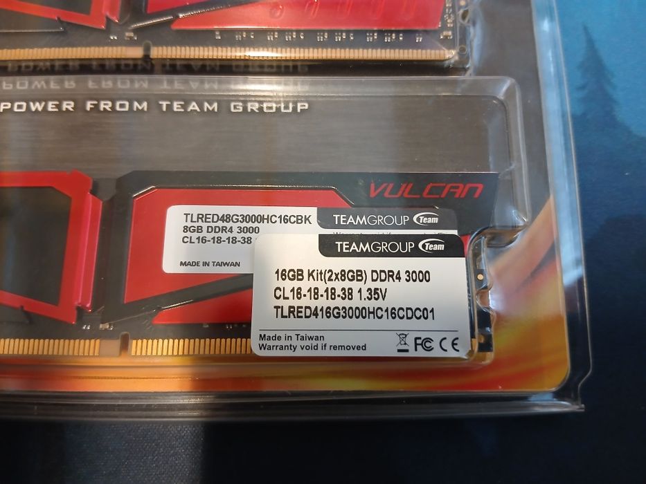 DDR4 2X8 GB 3000MHz