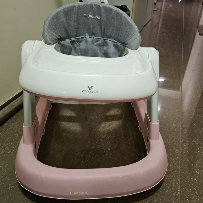 Проходилка Cangaroo и уокър