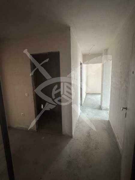 Продава се Двустаен апартамент в Пловдив, Кършияка - 121 кв.м за 1250 €/кв.м - Снимка #1