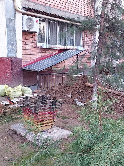 Копаем подвал делаем кладка кирпича