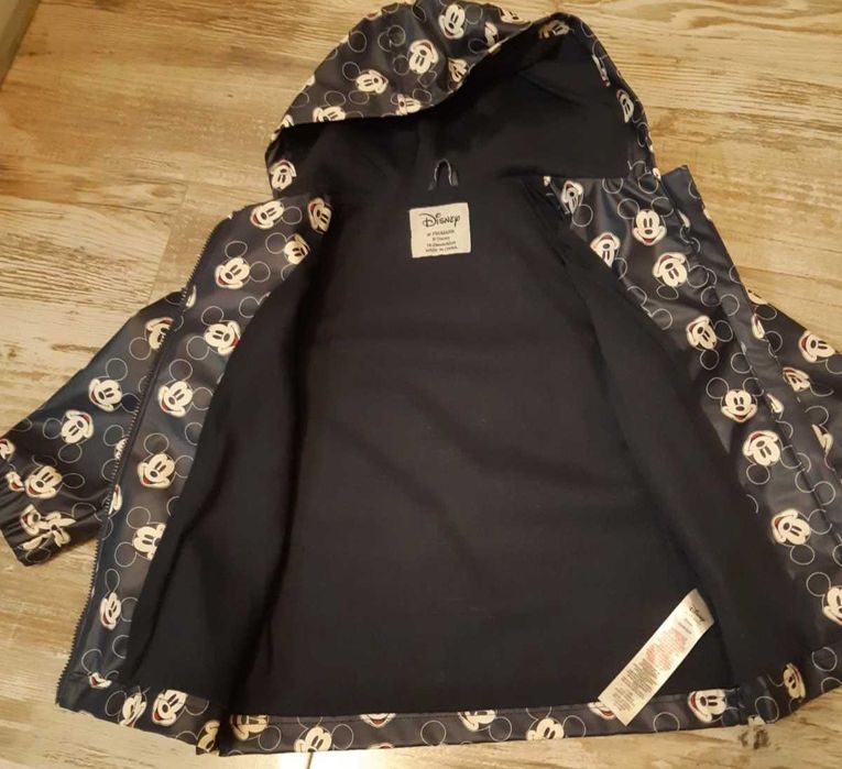 Geaca de ploaie,marimea 92