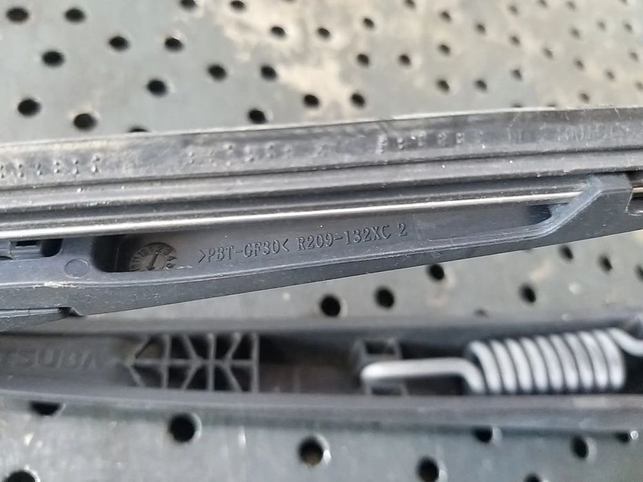 Brat stergator haion suzuki splash