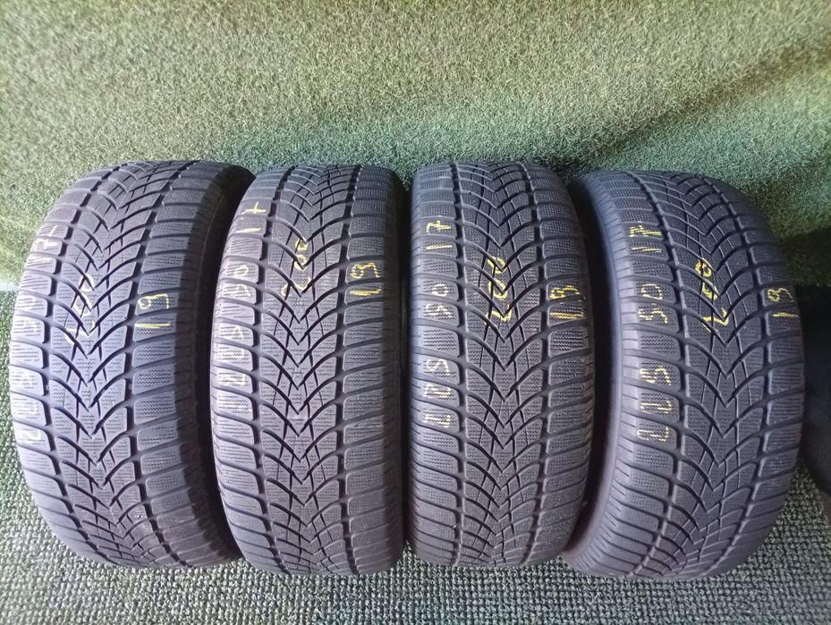 225 50 17 Dunlop m+s