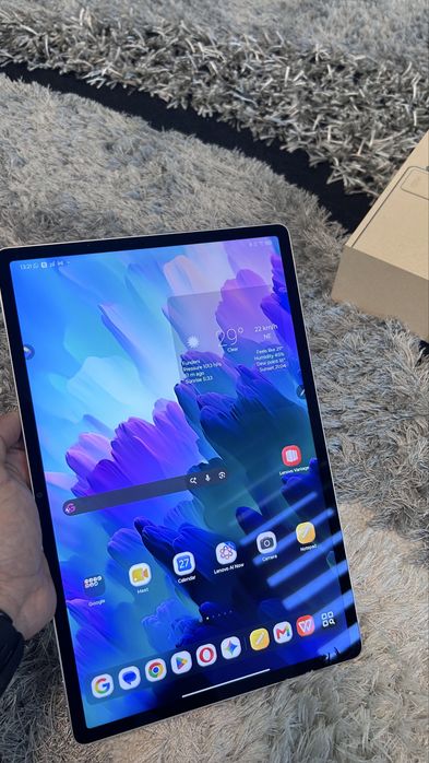 Tableta Lenovo Yoga Tab Plus, Octa-Core, 12.7" 3K (2944x1840), 16GB RAM, 256GB, Wifi, + Seashell Lenovo(r) 2-in-1 Keyboard Pack + Lenovo Tab Pen Pro