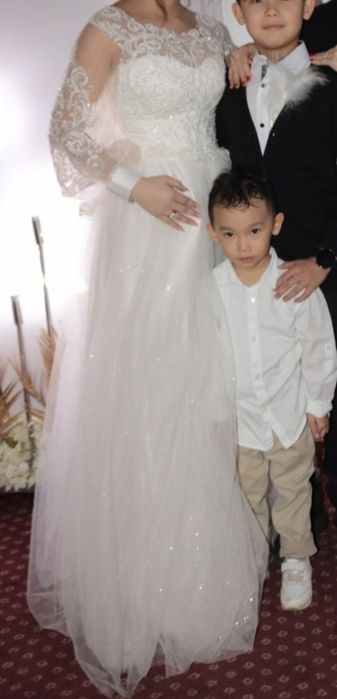 Свадебное платье