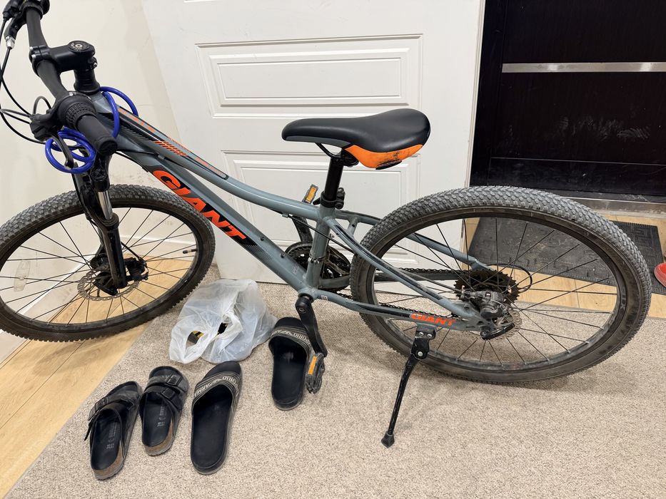 Продам велосипед giant