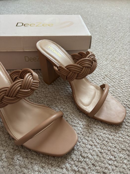 Чехли на ток на DeeZee