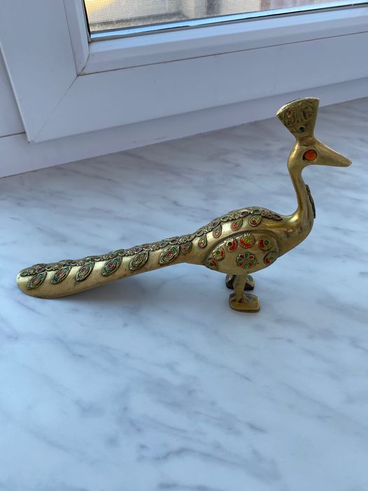 Продам статуэтку латунь