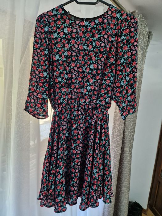 Rochiță mini înflorată din Pimkie