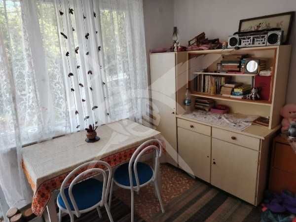 Двуетажна къща в село Вършило 82145