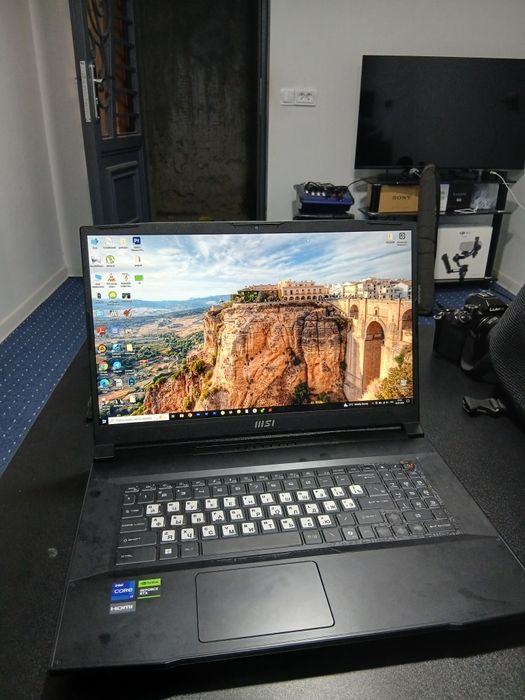 Notebook  I7 13avlod