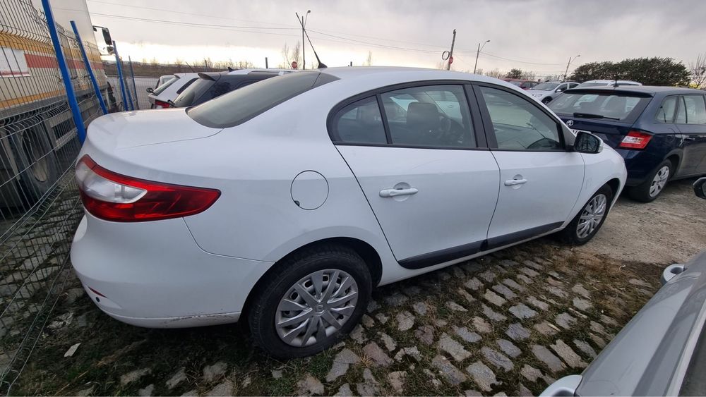 Renault fluence 2016