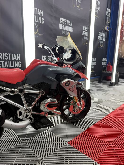 Motocicleta BMW Copiii folosit foarte putin