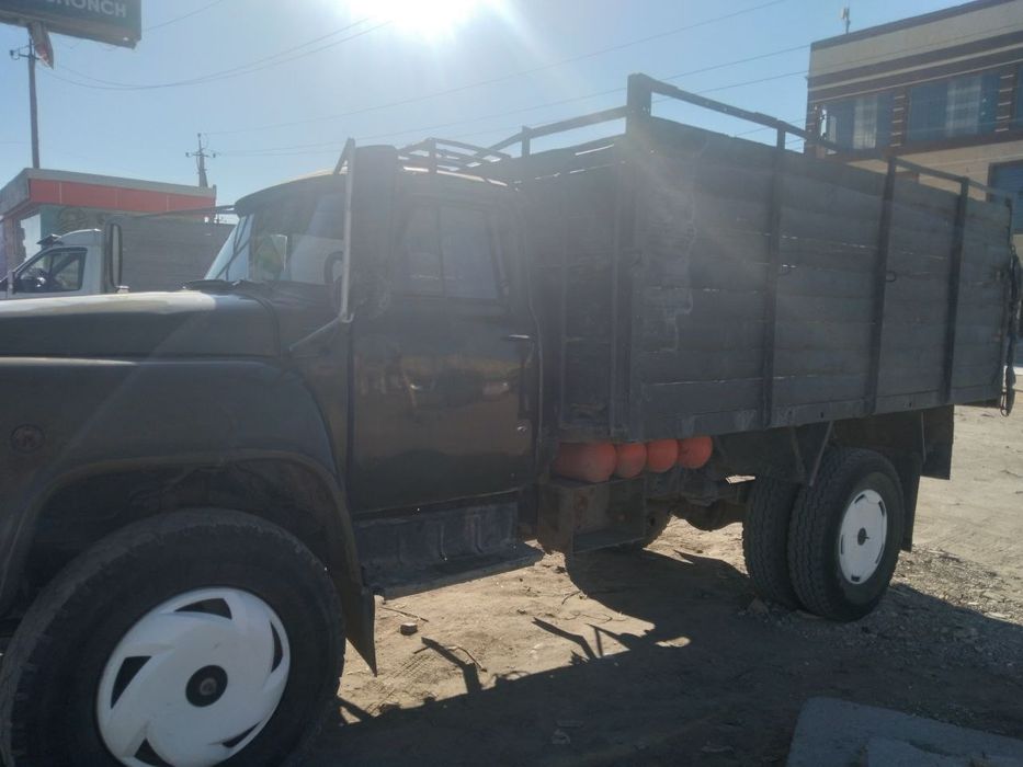 ГАЗ Грузов   сатилады