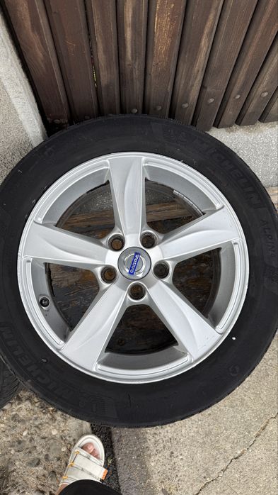 Jante Volvo V60,V40,S60  215/55R16