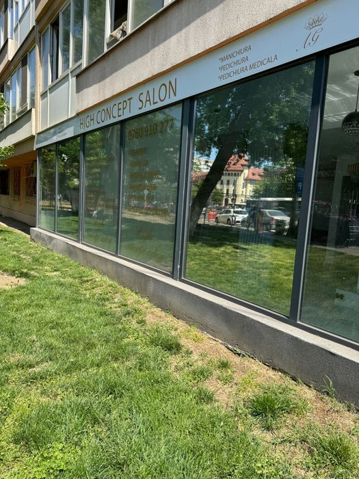 High Concept Salon inchiriaza posturi de lucru